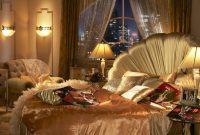 Vintage Glamour: Old Hollywood-Inspired Bedroom Decor