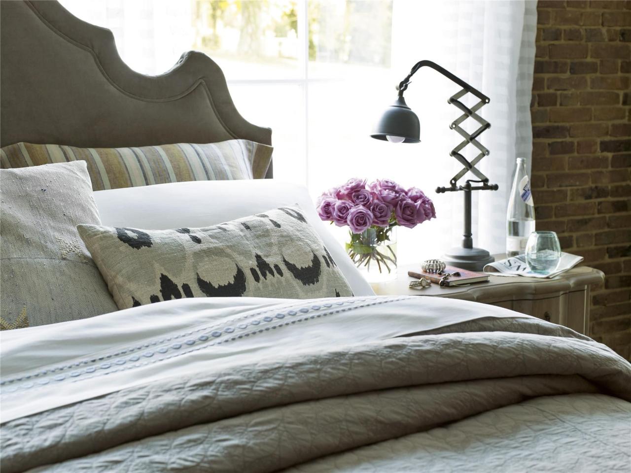 Mixing Textiles for a Luxurious Bedroom Feel
