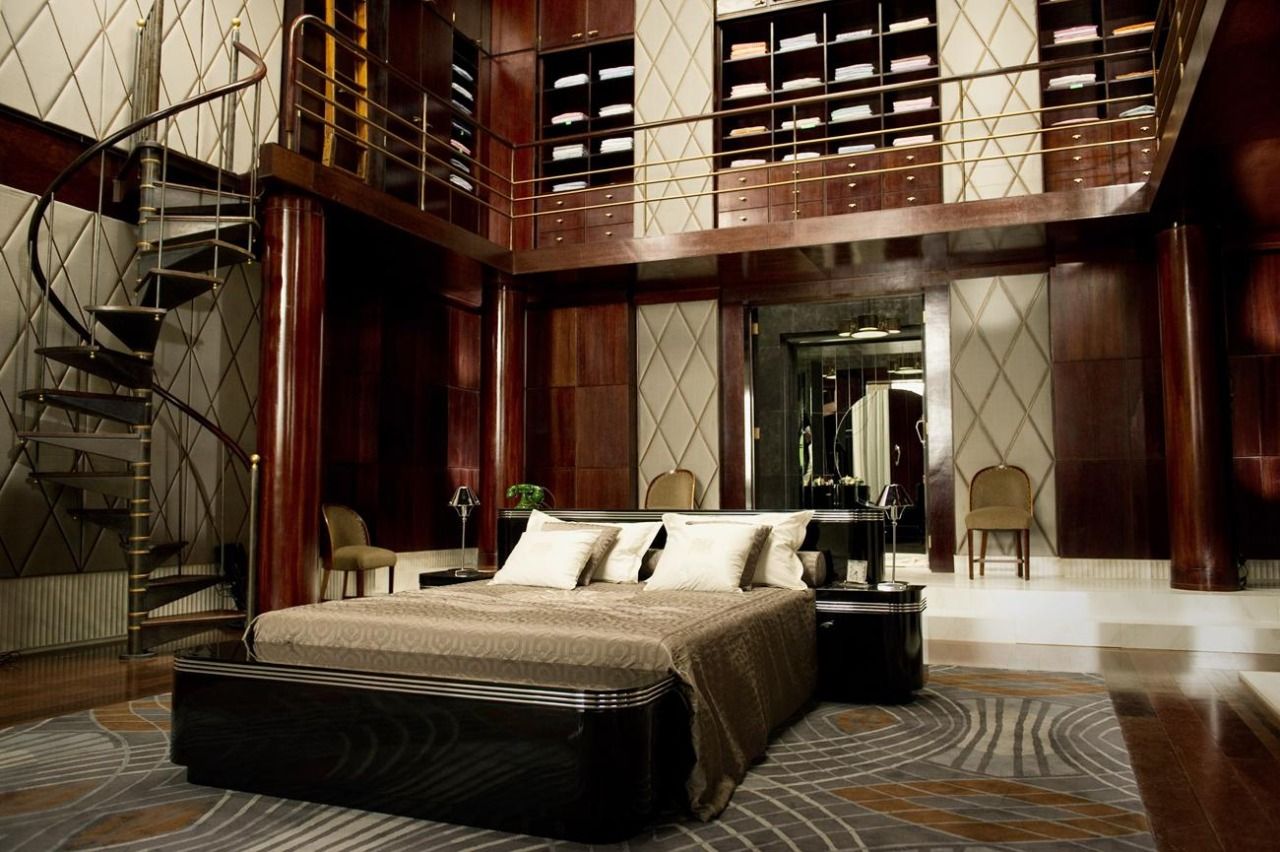 Art Deco Glamour: Roaring 20s Bedroom Design