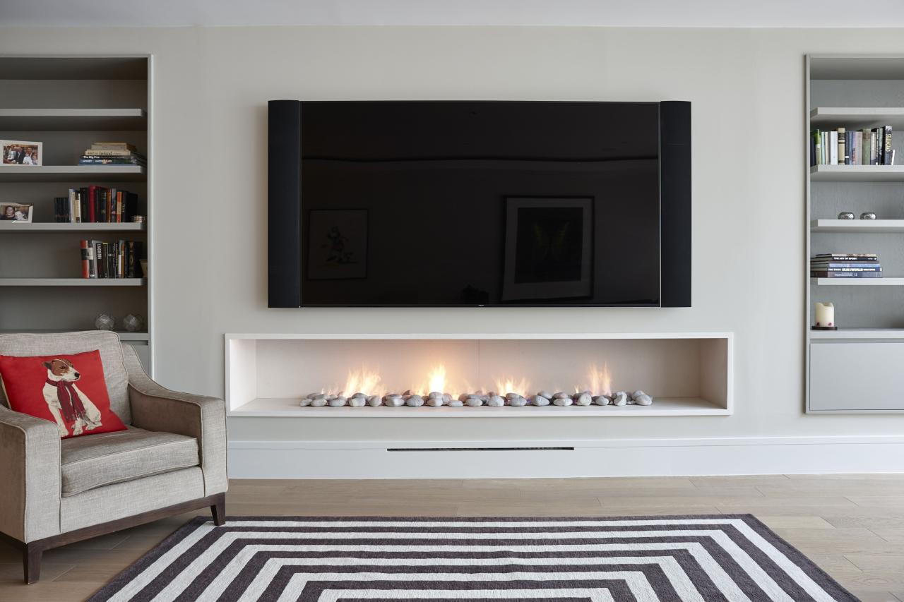Fireplace modern contemporary living room fireplaces electric designs linear wall tv gas decor unit glass fires interiors under chimenea spenceronthego