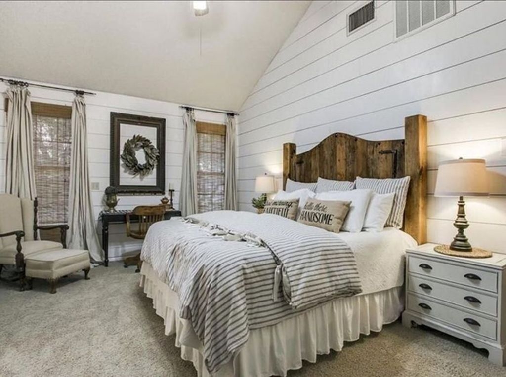 Modern Farmhouse Bedroom Design Ideas