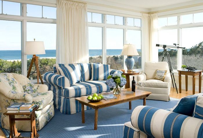 Coastal Cottage: Relaxed Living by the Shore