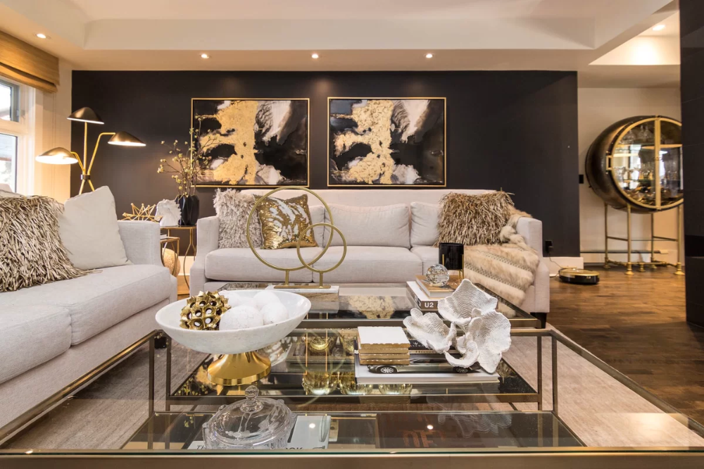 Contemporary Glamour: Modern and Chic Living Room Design Ideas