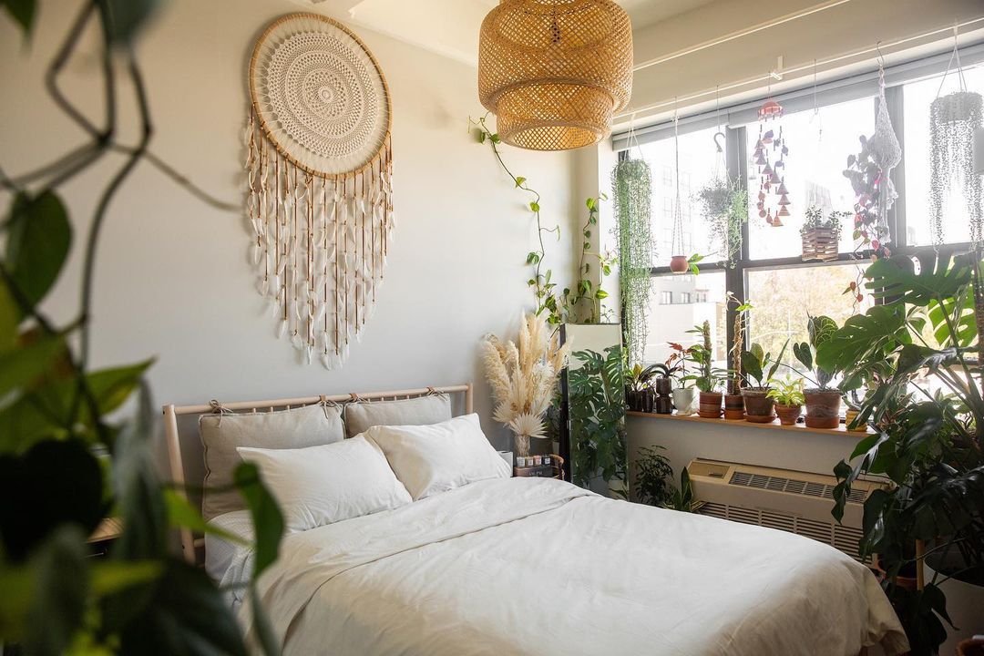 Boho Luxe Living: Bohemian-Inspired Luxury Bedroom Ideas