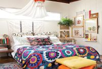 Boho Chic Retreat: Relaxed and Inviting Bedroom Style