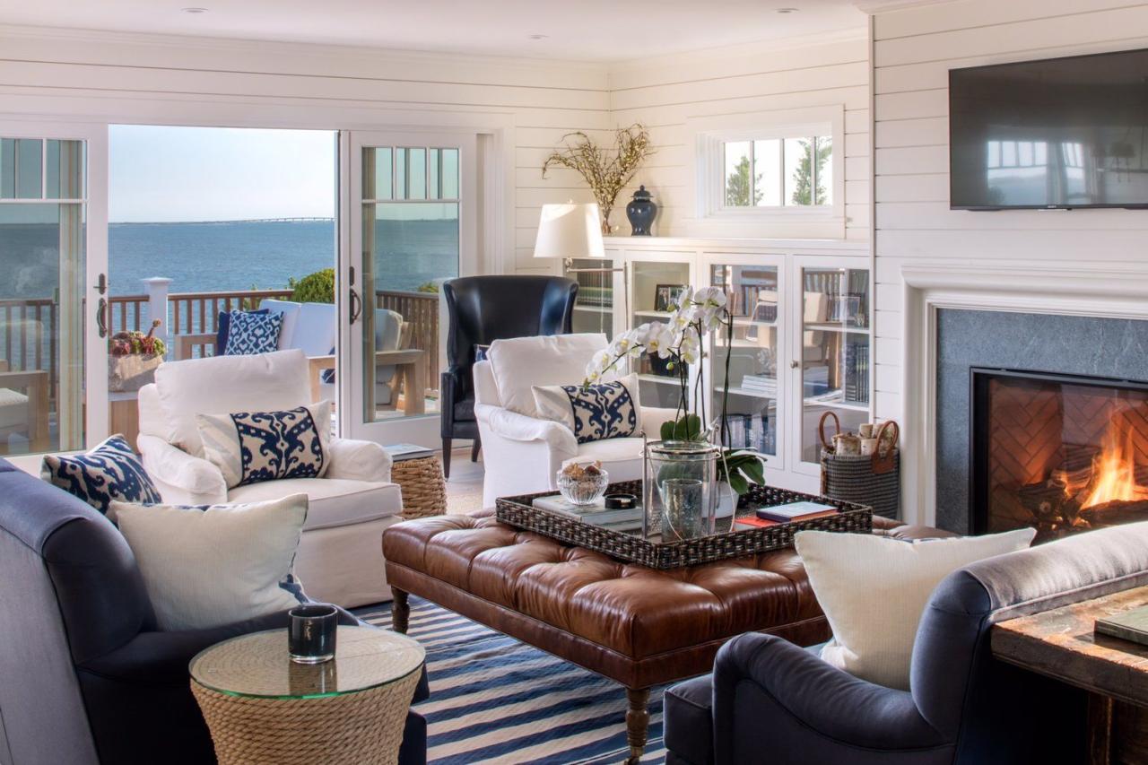 Contemporary Coastal Living Room Design Ideas for Beachside Bliss