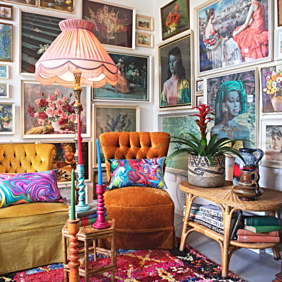 Urban Bohemian: Eclectic City Living Room Design Ideas