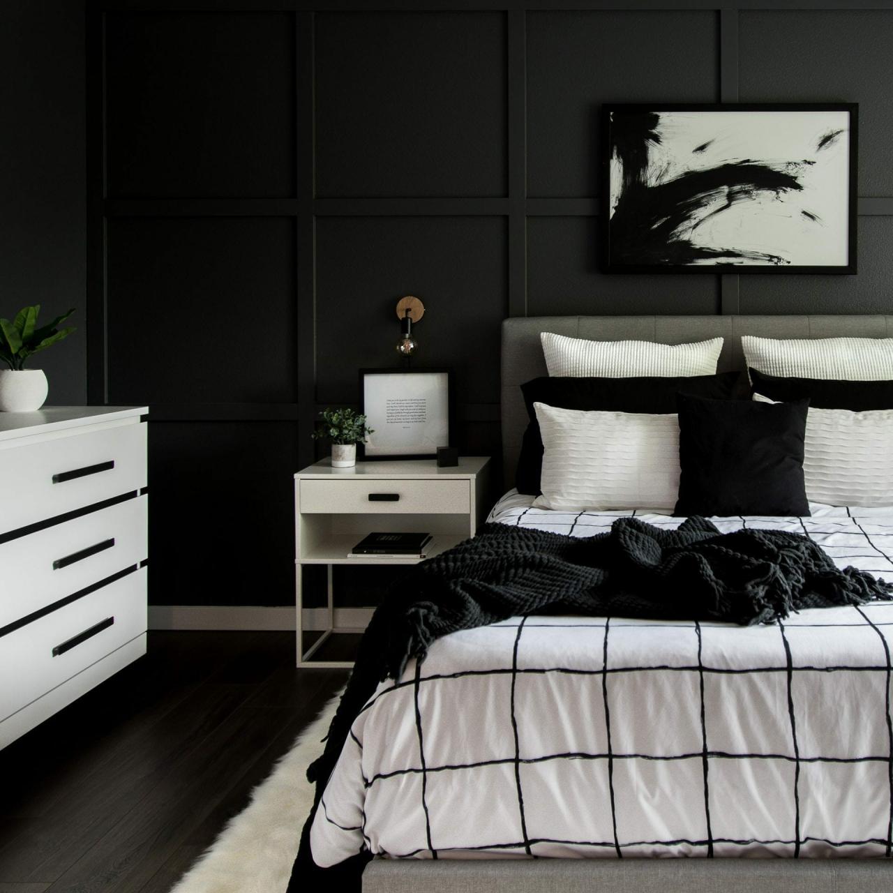 Sophisticated Monochrome Bedroom Design Ideas