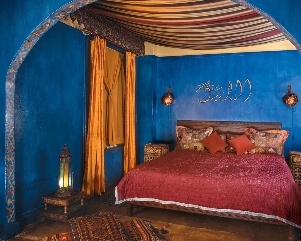 Moroccan-Inspired Bedroom Decor Ideas