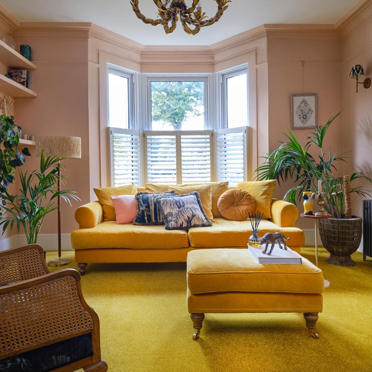 Living cozy warm livingroom homepiez welcoming lelf